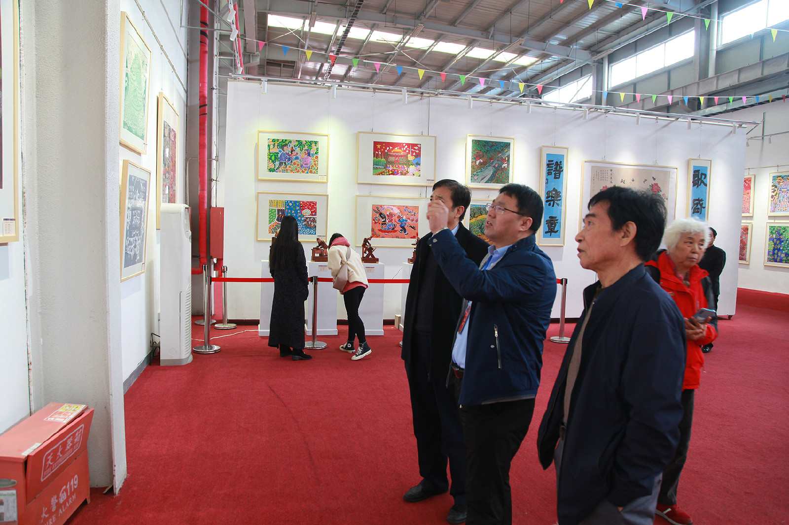 辛集農(nóng)民畫應約參加 辛集農(nóng)民畫應約參加“新時代中國農(nóng)民書畫之鄉(xiāng)精品晉京展”部分照片
