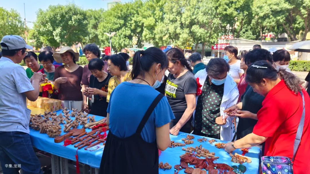 2023年“文化和自然遺產(chǎn)日”辛集市非遺宣傳展示活動(dòng)，6月9日上午在辛集市文體中心廣場(chǎng)舉辦。