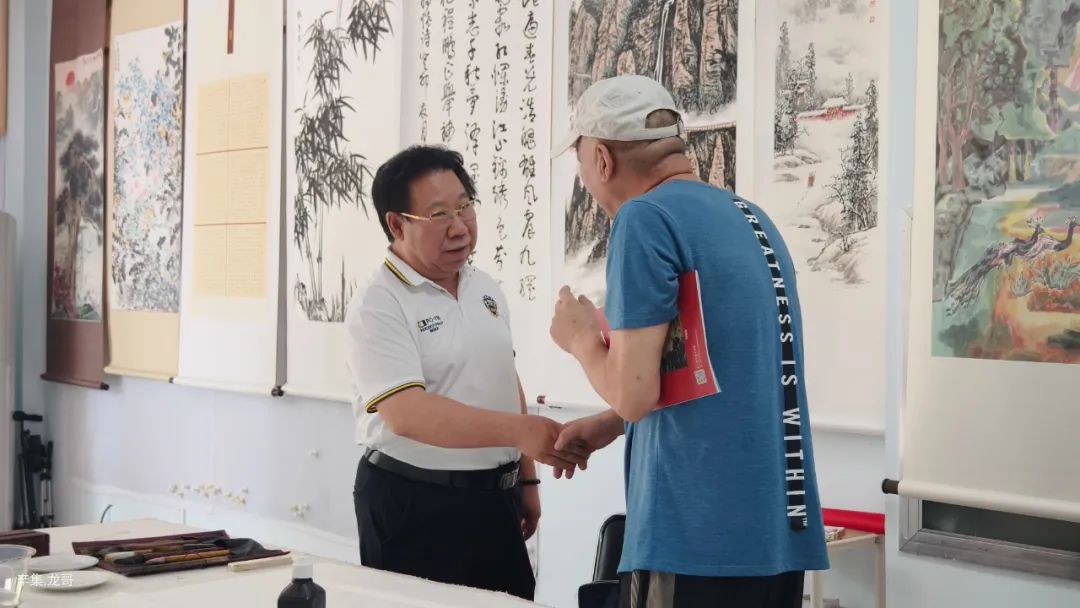 尹二軍藝術(shù)工作室舉辦“雙爭”有我——辛集市“慶七一·頌黨恩”書畫作品展。