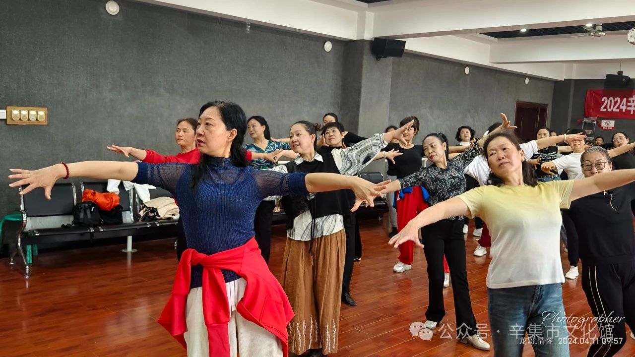 2024辛集市文化館全民藝術(shù)普及舞蹈培訓(xùn)班（一）正式開課