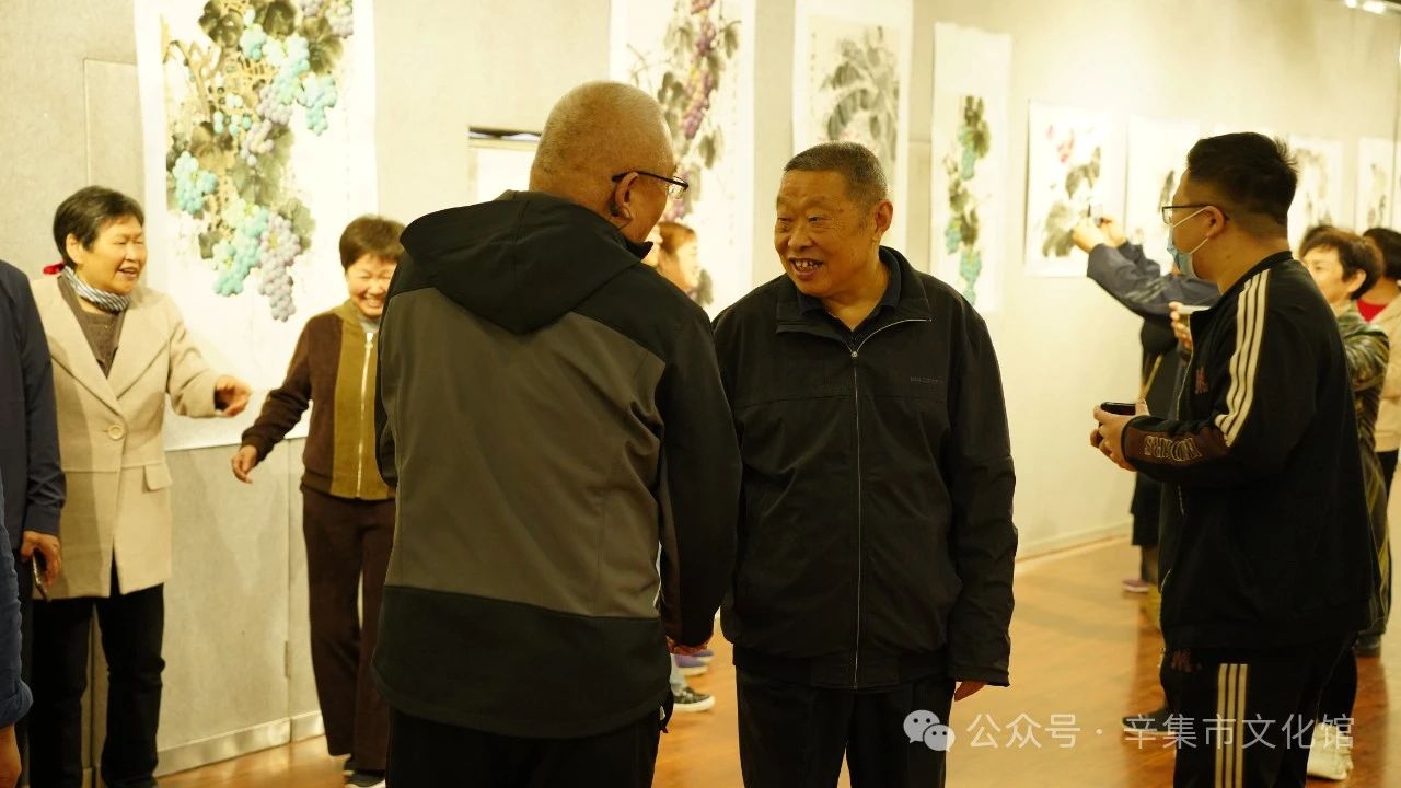 2024辛集市“雙粹花開”—呂炳堯國(guó)畫匯報(bào)展，于4月12日至4月15日在辛集市文化館三樓展覽廳展出