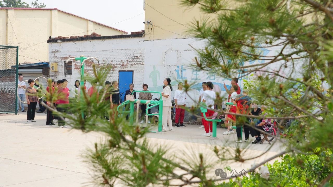 【文化館：人民的終身美育學(xué)校】文化館服務(wù)宣傳周系列活動——2024辛集市文化館全民藝術(shù)普及舞蹈培訓(xùn)走進張古莊村