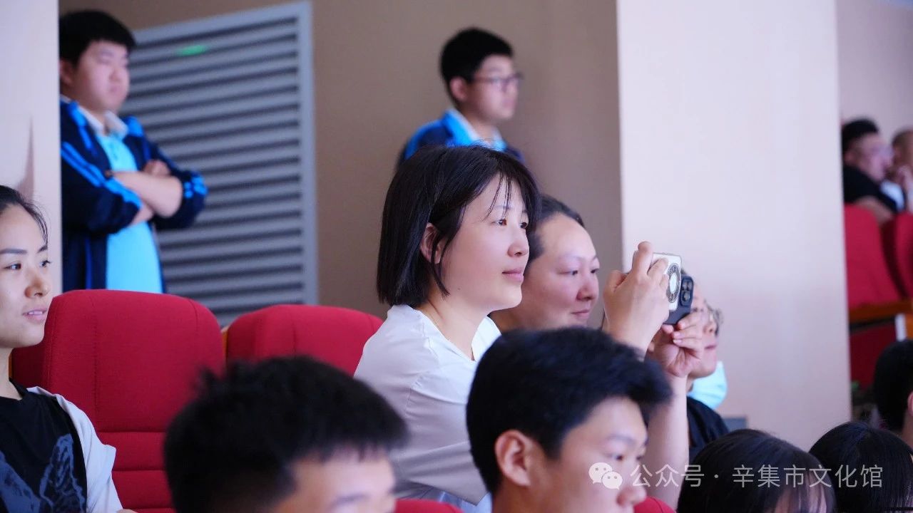 辛集市2024年中小學(xué)生藝術(shù)展演于5月29日在辛集音樂廳精彩上演
