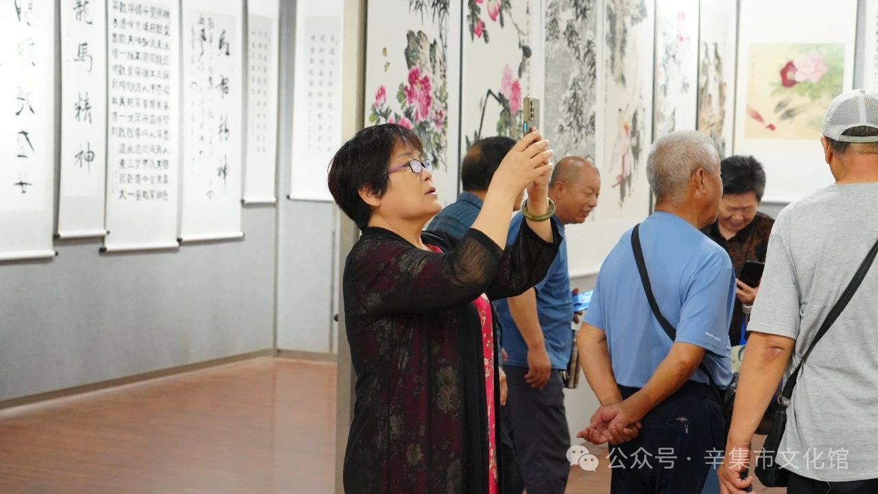 “翰墨頌黨恩 丹青抒華章”,2024年辛集市慶“七一”書畫展于7月1日-5日在文化館三樓展覽廳隆重展出