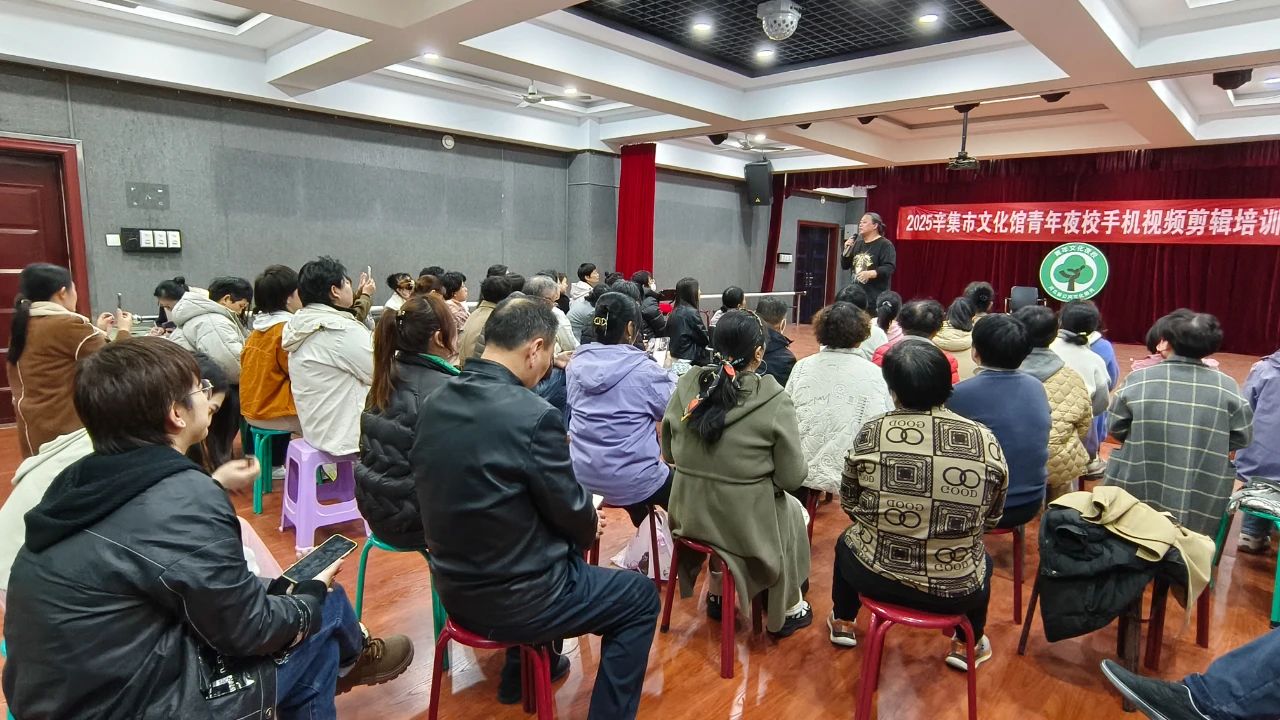 辛集文化館青年夜校短視頻創(chuàng)作團隊近期將走進浣溪園采風