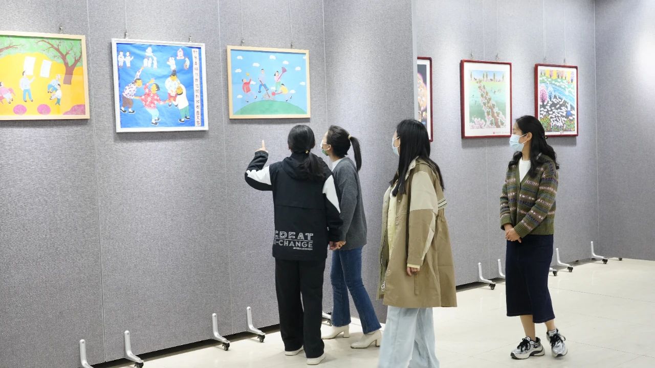 “全民國家安全教育 走深走實十周年”主題書畫展在辛集市新時代文明實踐中心正式展出