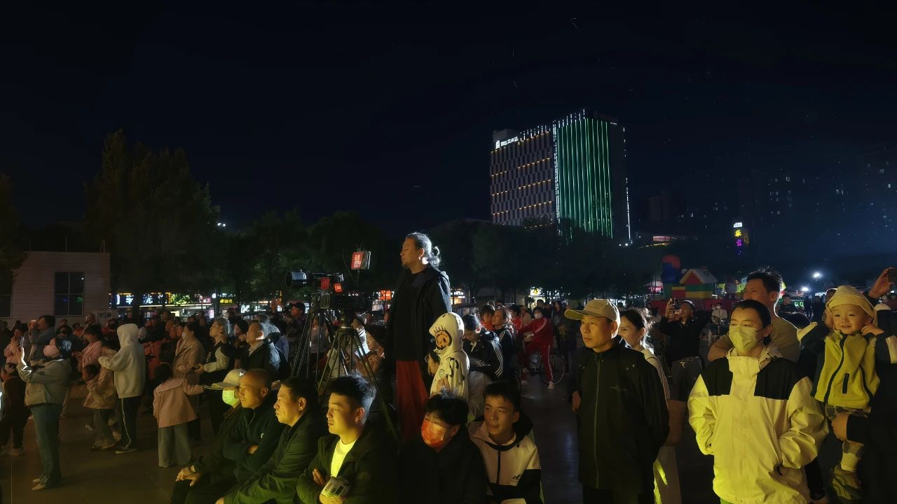 “感恩奮進(jìn) 雙爭有我”2025年辛集市迎“五一”歌曲演唱會(huì)